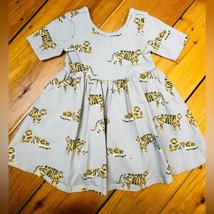 QUINCE Organic Cotton Baby Tiger Print Dress Short Sleeve Neutral Gray Stretch